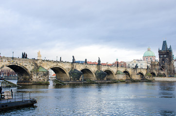 Obraz premium Charles Bridge from Mala Strana bank