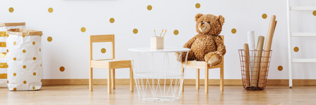 Dotted nursery with teddy bear