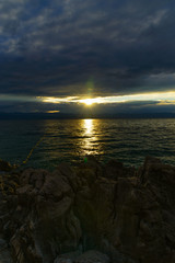 Sonnenaufgang in der Bucht von Opatija, Kroatien