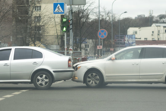 Accident at the intersection. Traffic light
