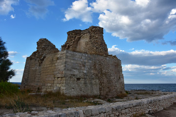 Italy, Puglia, Torre Cintola, ancient watchtower.