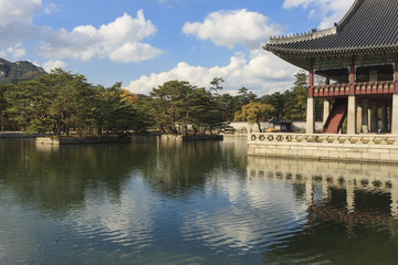 Fototapeta premium korean royal palace, Gyeongbokgung, landscape