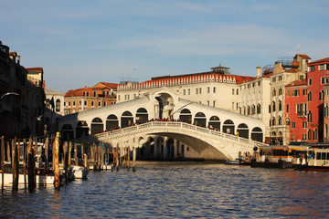 Fototapeta na wymiar Rialtobrücke, Venedig, Italien, Piazza San Marco, Markusplatz, Ponte di Rialto