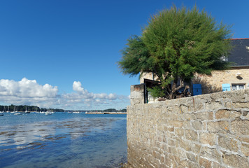 &Icirc;leTudy  village de Bretagne