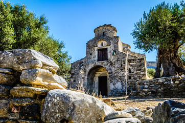 Church in Naxos, Greece. - obrazy, fototapety, plakaty