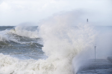 Sturmflutartige Überschwemmungen und wasserbewegungen an der nordsee