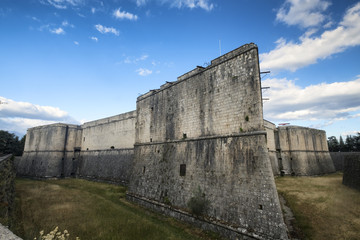 Fototapeta na wymiar L'Aquila (Abruzzi, Italy): the castle