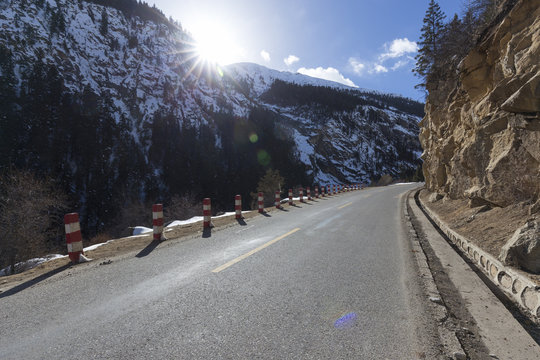 China Tibet Mountain Road