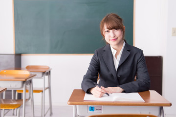 日本人　高校生