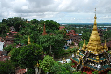 Pagode Kyaikthanlan, Mawlamyine, Birmanie