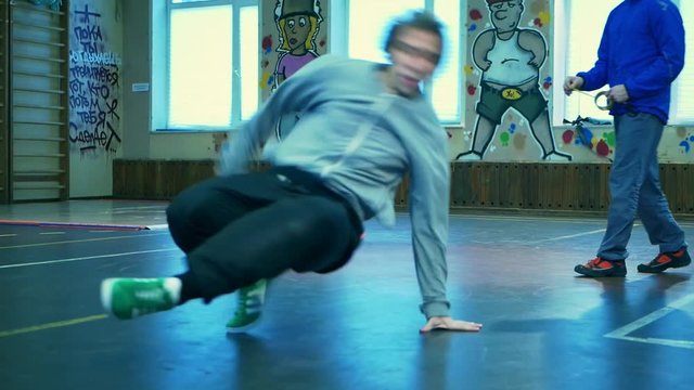bboy dancing in the gym break dance 