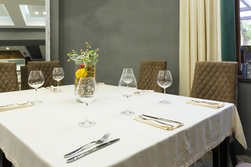 Table setting in a restaurant