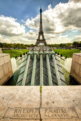 Aligned Eiffel Pinnacle