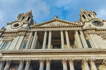 Fototapeta na wymiar Amazing view of St. Paul Cathedral in London, Great Britain