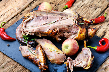 Roast duck with apples