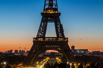 A spectacular dawn and the Eiffel tower background.