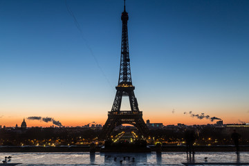 Fototapeta na wymiar Beautiful morning sky and over looking Eiffel tower.