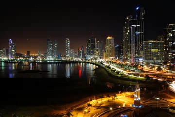 Fototapete Rund Night View of Panama City, Panama © notsunami