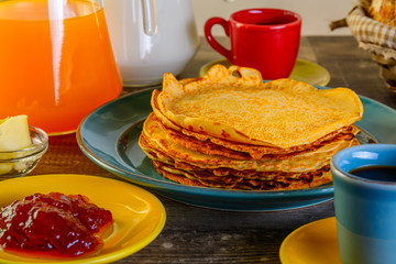 breakfast table full set