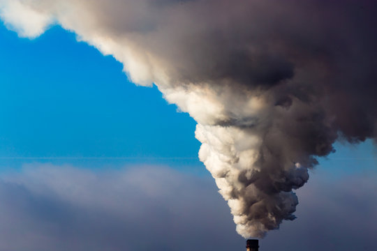 Industrial smoke from the plant pollutes the air