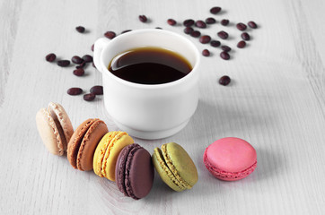 Macaroons and coffee