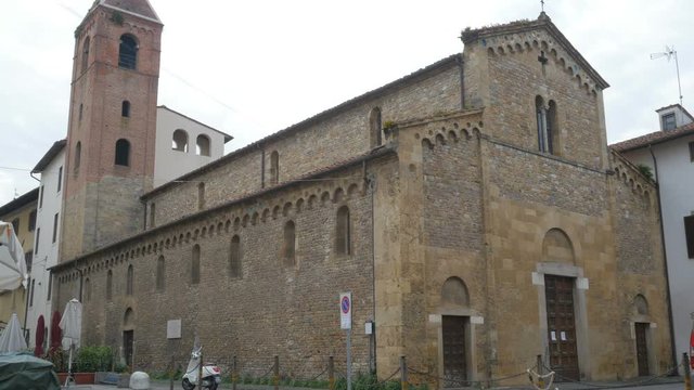 Sant'Andrea Forisportam is a church building, now deconsecrated, in Pisa, Tuscany,