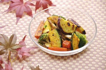 秋野菜の焼きサラダ
