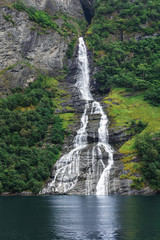 waterfall Friaren Geiranger fjord