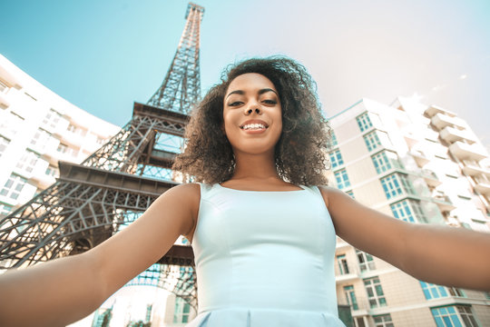 Young woman traveler paris vacation abroad concept