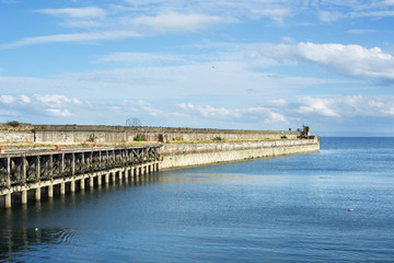 Fototapeta na wymiar Old pier in the town of Kirkcaldy in Scotland