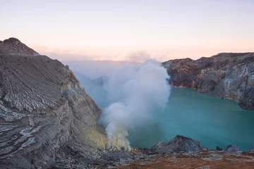 Foto op Canvas Sonnenaufgang am Ijen Vulkan in Indonesien © Andrea