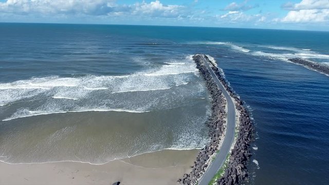 jetty goes into ocean