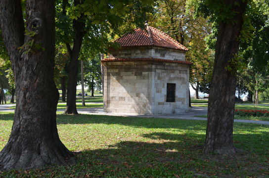 Belgrad - Kalemeydan - Damat Ali Paşa T&uuml;rbesi