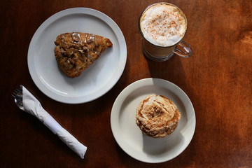Breakfast time 