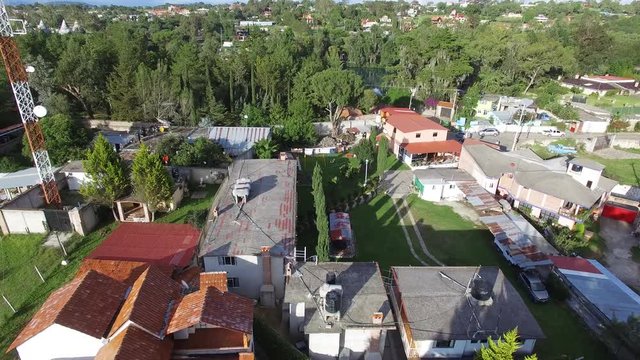 Drone volando sobre Hacienda en San Miguel Regla en Mexico