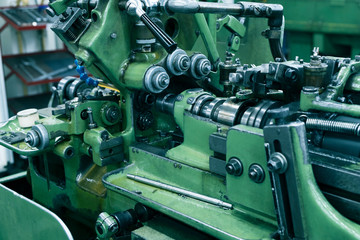 Automatic lathe machine control by camshaft for Industria.