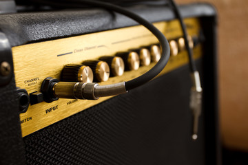 Guitar amplifier