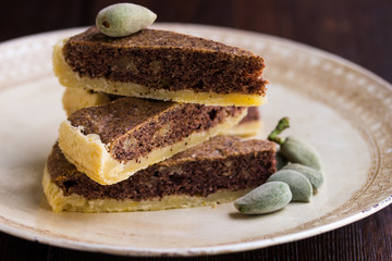 Mandelkuchen mit Marzipan