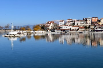 Fototapeta na wymiar The village on the lake. Lake Egirdir in Turkey. 