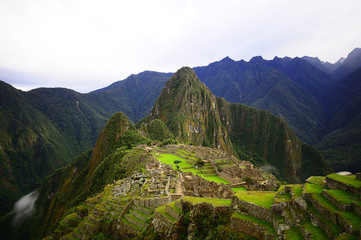 Machu Picchu: panoramical view © thibhou