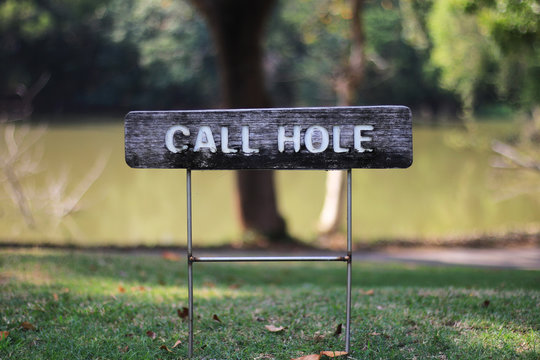 Call Hole Sign at Golf Par3 Hole