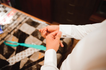 Obraz premium elegant businessman dressed costume before meeting with partners