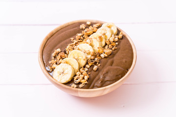 chocolate smoothies bowl