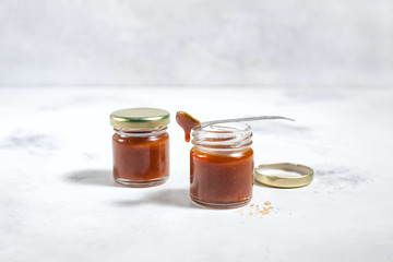 Caramel sauce