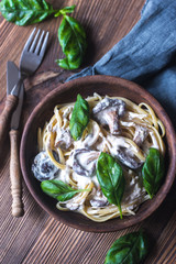 Portion of creamy mushroom linguine