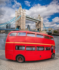 Obraz premium Tower Bridge with double decker bus in London, England, UK