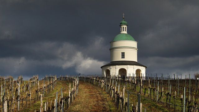 Rochuskapelle im Herbst Mannersdorf