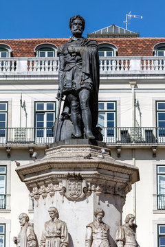 Statue of the 16th century poet Luis Vaz de Camoens in Lisbon, Portugal, sculpted by Vitor Bastos in 1867. Camoens is considered Portugal's and the Portuguese language's greatest poet.