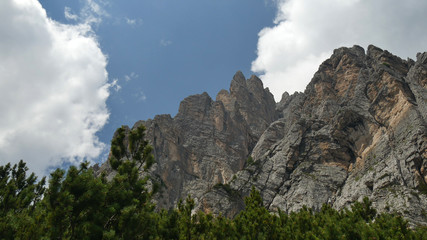 Fototapeta na wymiar Anello del Pelmo in Dolomiti