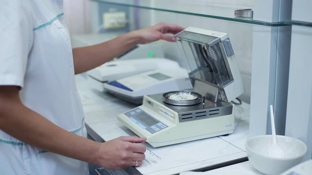 Thermal cycler in modern laboratory